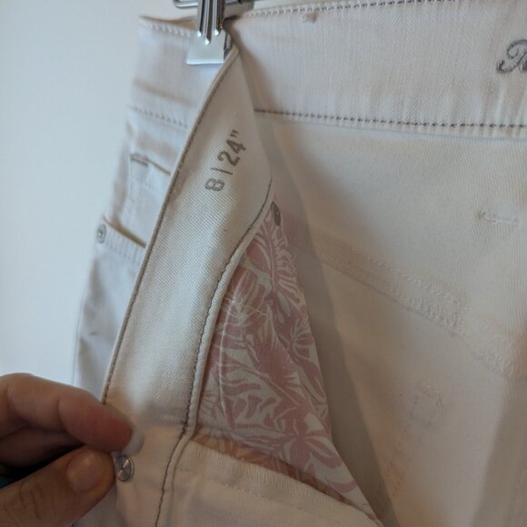 Tommy Bahama White Ellla Twill High Rise Crop Jeans, Sz 8/24 - Picture 5 of 6